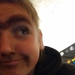 Meet your Posher, Destiny